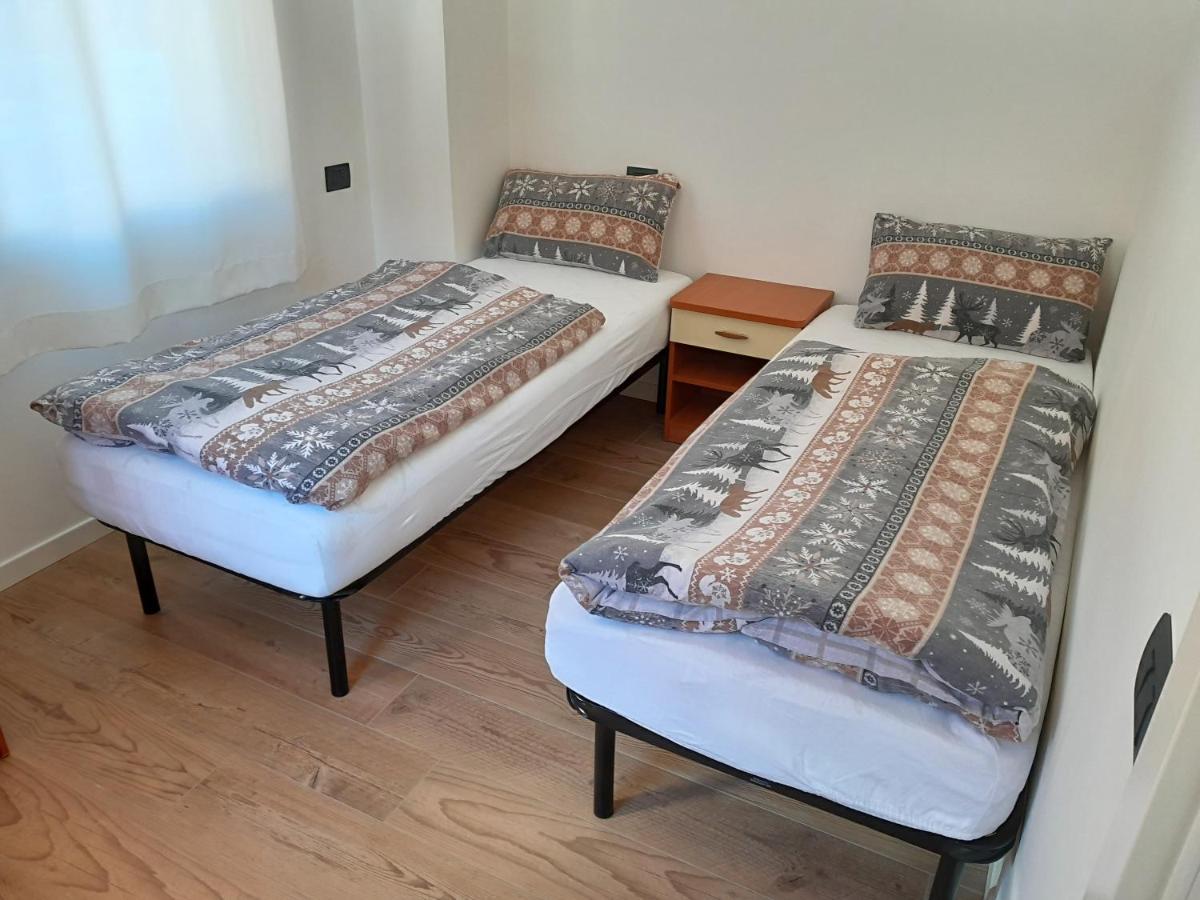 Paragole Pera Exteriör bild